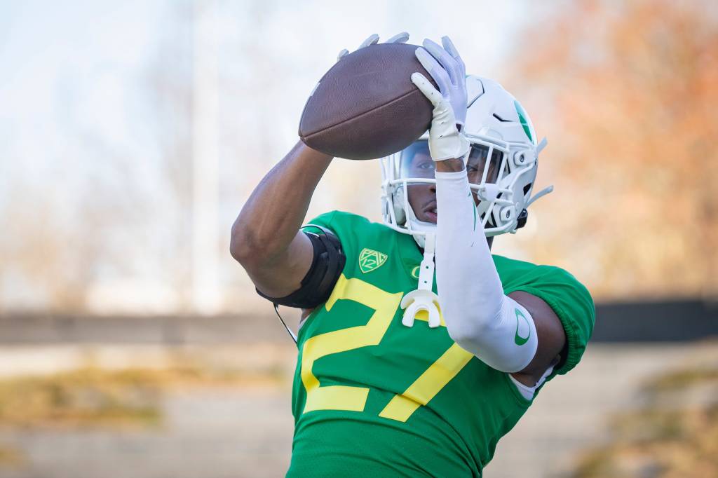Oregon defensive back Daylen Austin during practice with the Oregon Ducks Tuesday, April 2, 2024 in Eugene, Ore.
