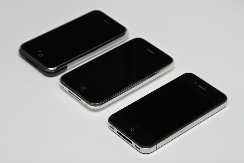 Troubleshooting iOS 18 firmware issues